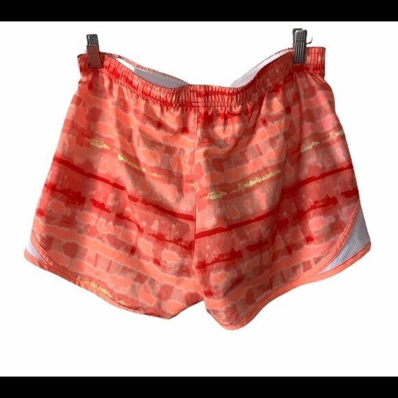 Under Armour Semi-Fitted Heatgear Shorts - Picture 2 of 4
